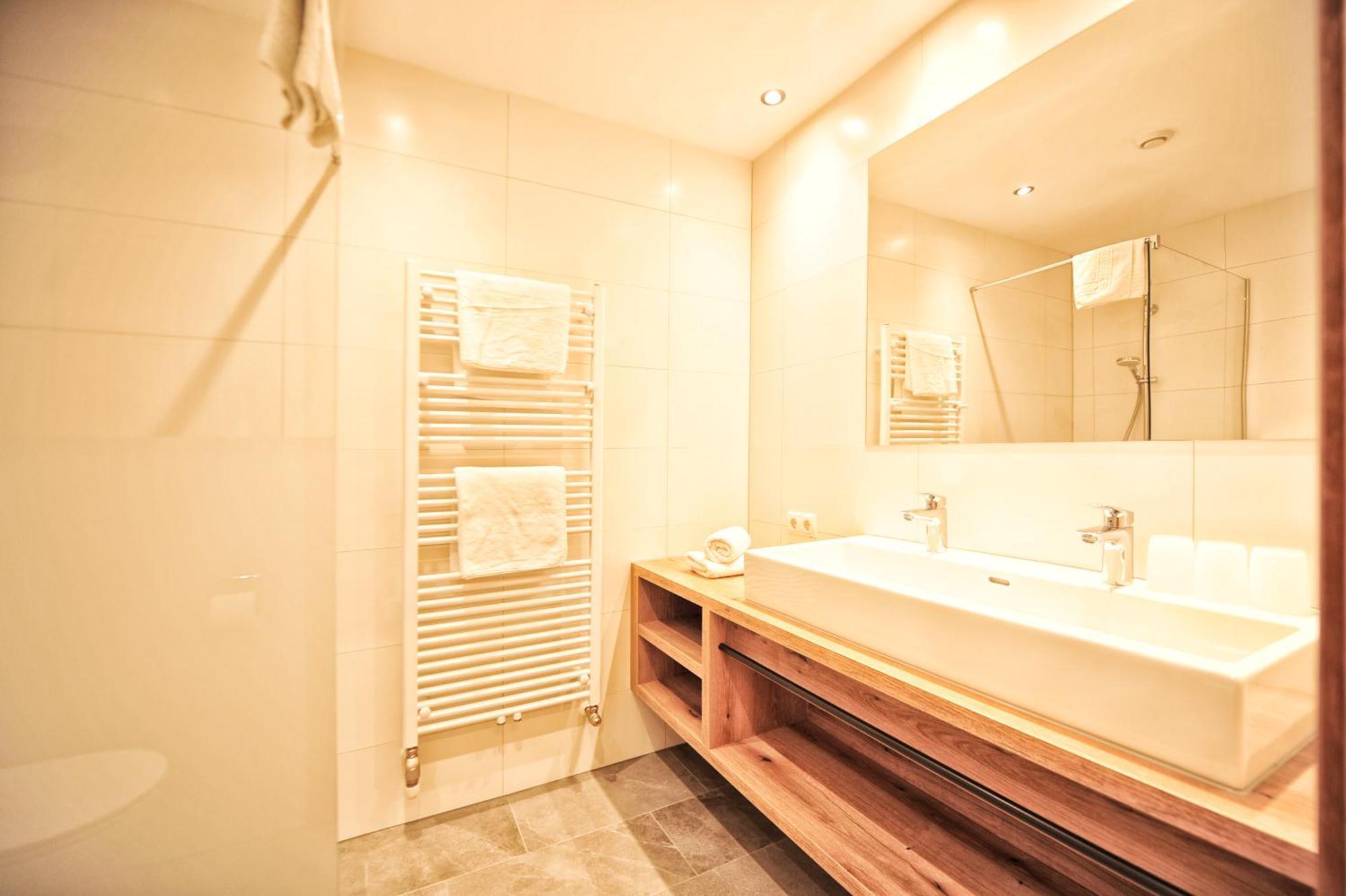 Haus Enzian Apartment Fiss Bagian luar foto